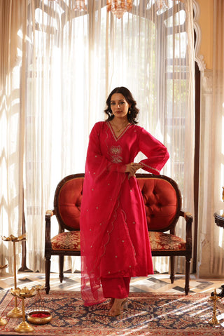 Red kurta set
